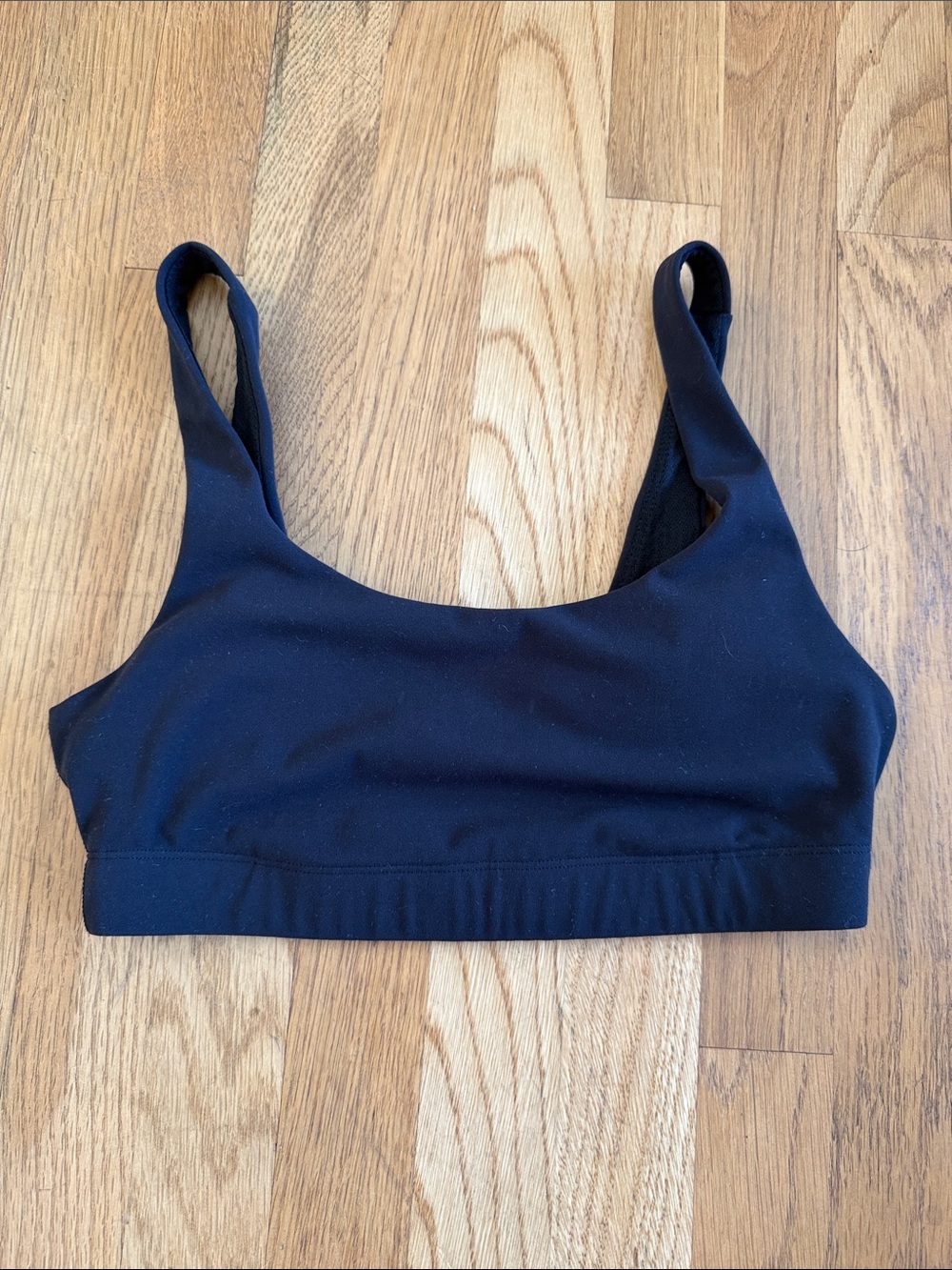 Vuori Black  Sports Bra size XS